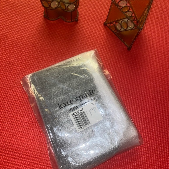 NWT Kate Spade Wristlet Black Wallet. (#Bundle&save) - Picture 14 of 16